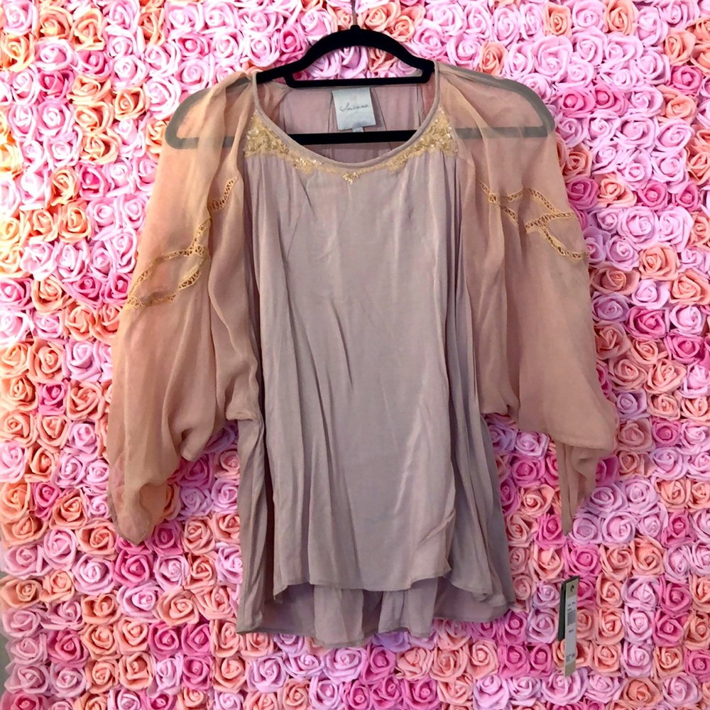 Bath wing beaded blouse